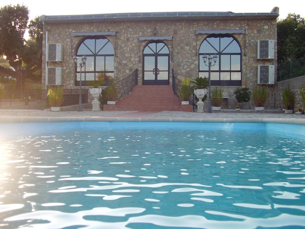 Hotel Rural El Convento Valencia de Alcántara المظهر الخارجي الصورة